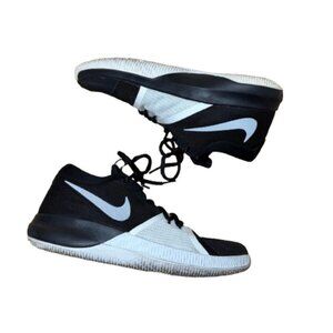 NIKE Zoom Assersion Basketball Shoe Sneakers Size 7Y (Womens 8.5, Mens 7)